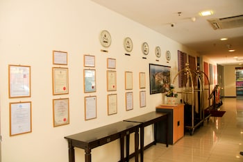 shervinton executive boutique hotel