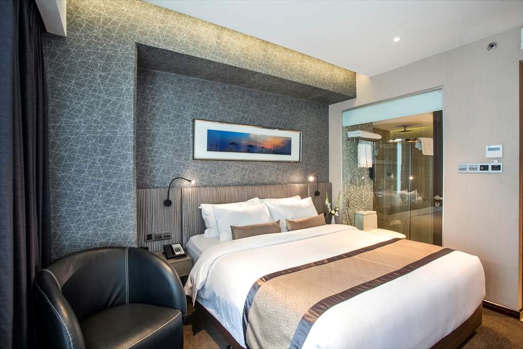 best western plus maple leaf