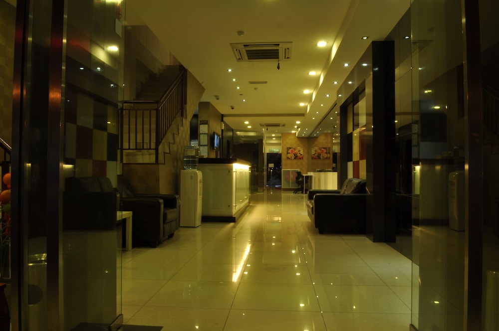 signature hotel