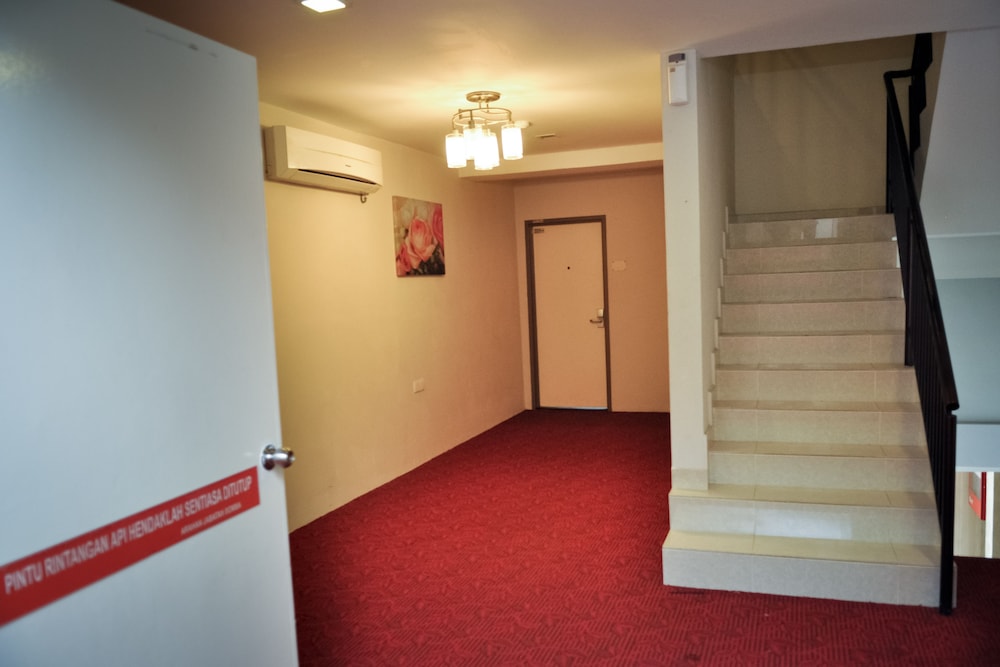 signature hotel