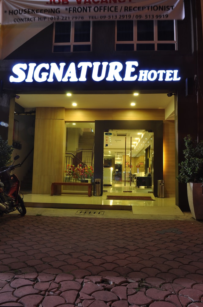 signature hotel