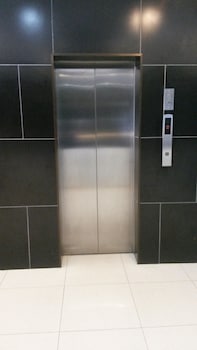 signature hotel