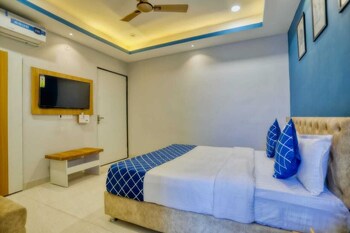 Hotel Venue,,3 star