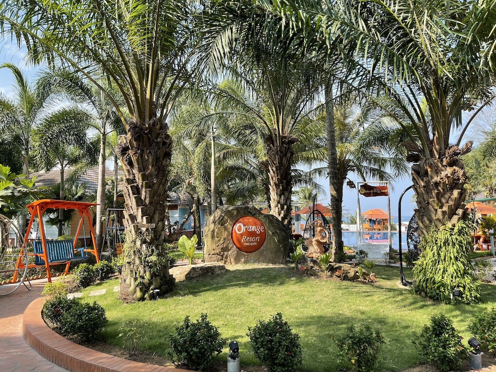 orange resort