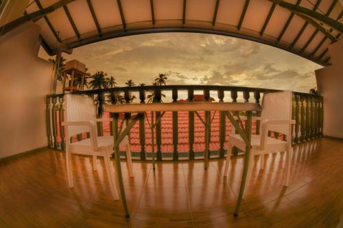 white rose beach resort marawila