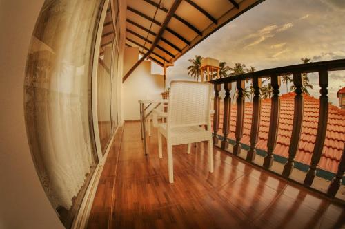 white rose beach resort marawila