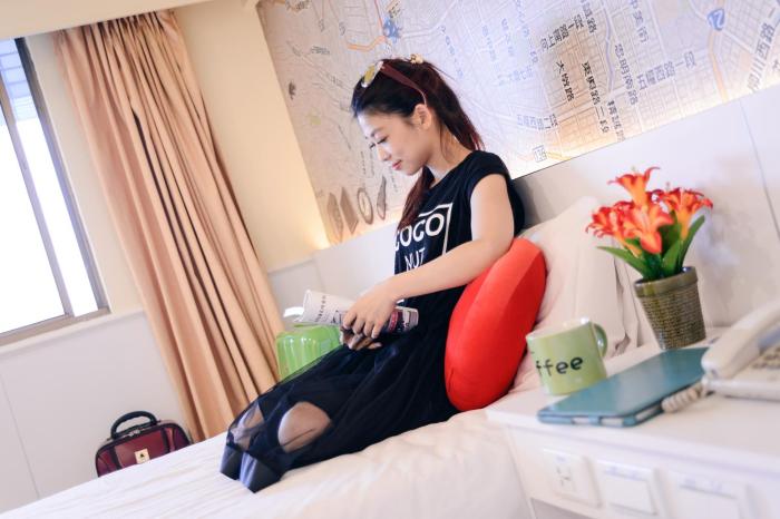 kiwi express hotel taichung station branch 10