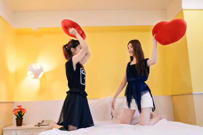 kiwi express hotel taichung station branch 10