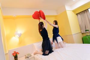 kiwi express hotel taichung station branch 10