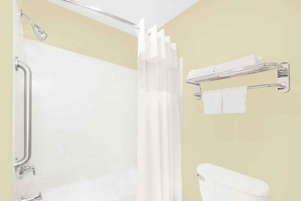 baymont by wyndham snyder