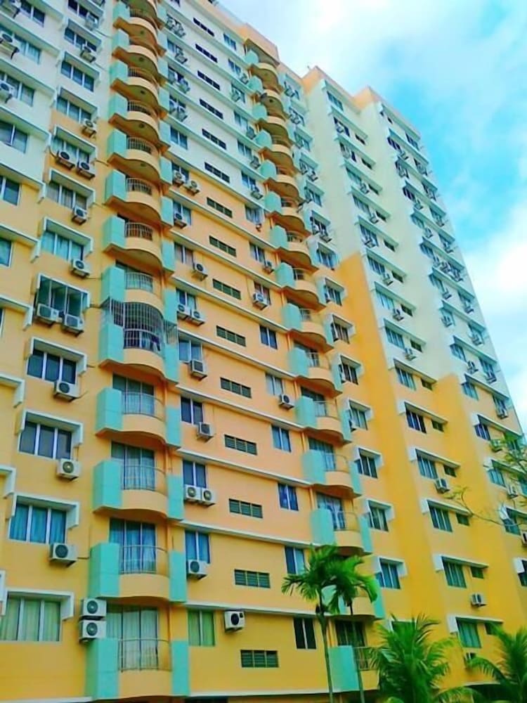 malacca hotel apartment