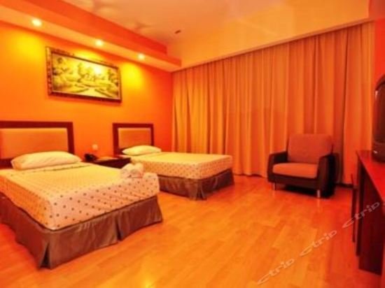 mayres hotel kota tinggi