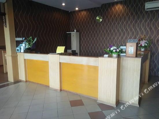 mayres hotel kota tinggi