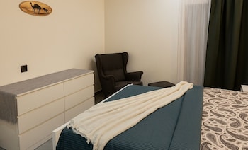 Vardaan By Soumil's Stays,Kasheli-Nanndgaon,2 star