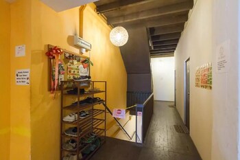 cocoa mews cafe and homestay hostel