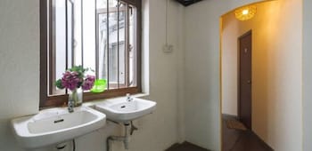 cocoa mews cafe and homestay hostel