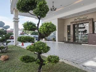 de garden hotel