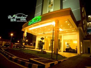 de garden hotel