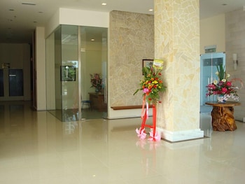 de garden hotel