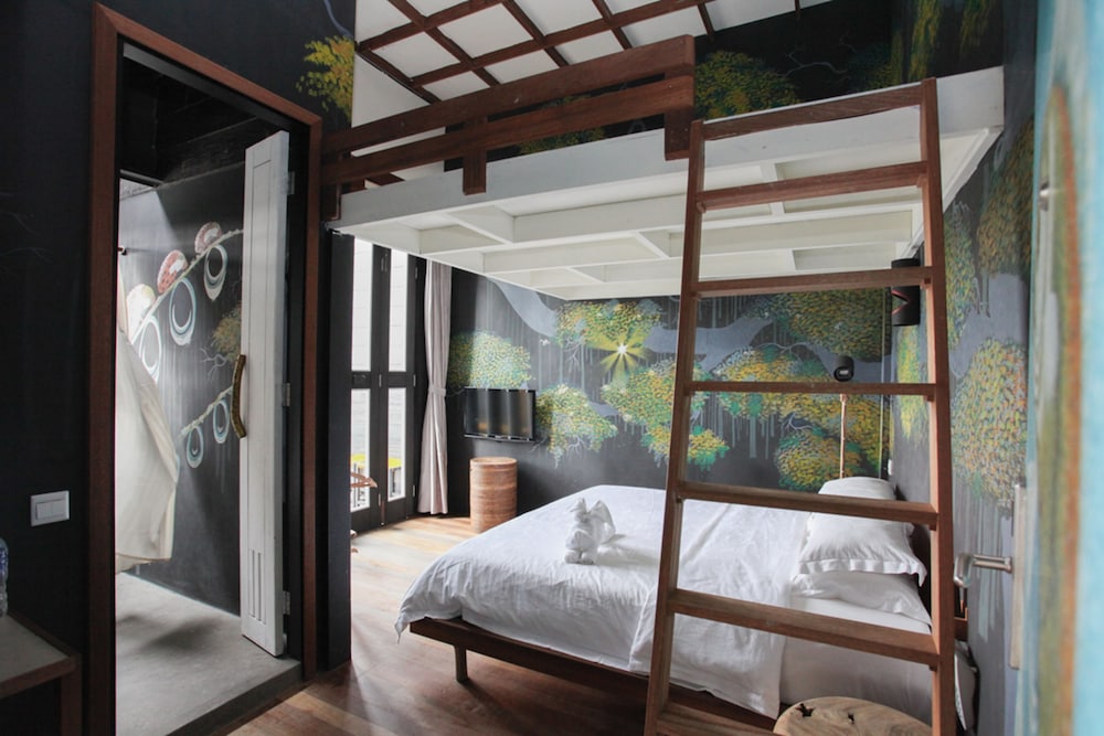 the happy 8 retreat kuala sepetang