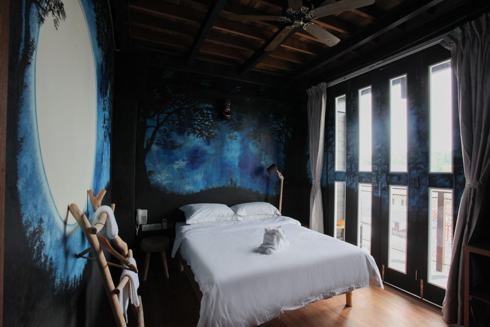 the happy 8 retreat kuala sepetang