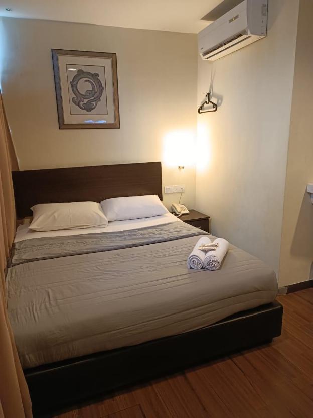 so hotel