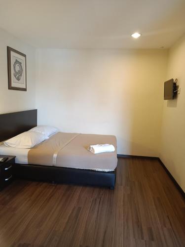 so hotel