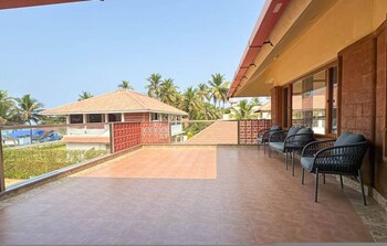 lahari by hireavilla chic 4br beachfront villa