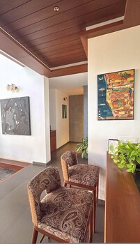lahari by hireavilla chic 4br beachfront villa