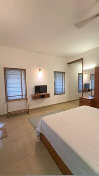 lahari by hireavilla chic 4br beachfront villa