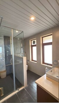 lahari by hireavilla chic 4br beachfront villa