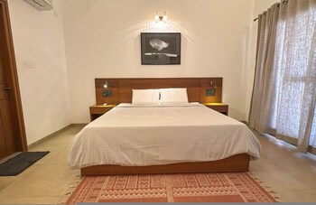 lahari by hireavilla chic 4br beachfront villa