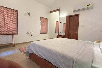 lahari by hireavilla chic 4br beachfront villa