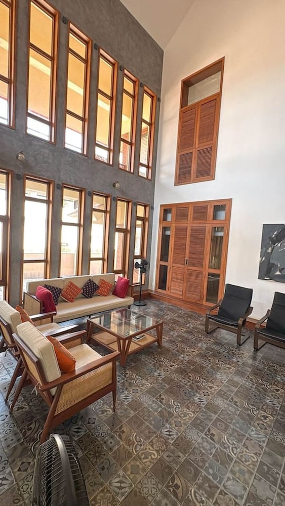 lahari by hireavilla chic 4br beachfront villa