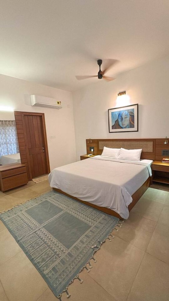 lahari by hireavilla chic 4br beachfront villa
