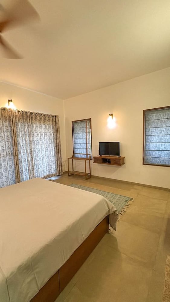 lahari by hireavilla chic 4br beachfront villa