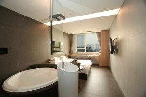 hotel the designers hongdae