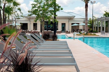 springhill suites orlando at flamingo crossings western entrance