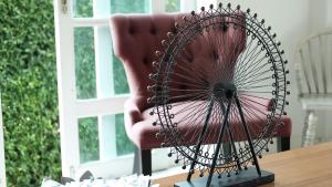 de pastel hotel