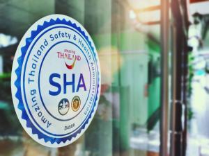 warakorn baansuan amphawa