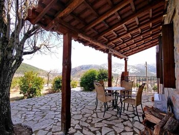 menalia villas and suites