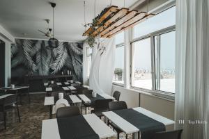 nautic beach hotel