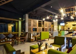 grandmas plus hotel airport