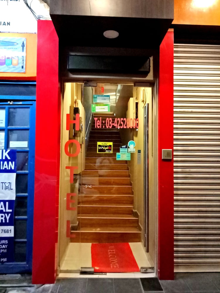 eazy hotel at ampang