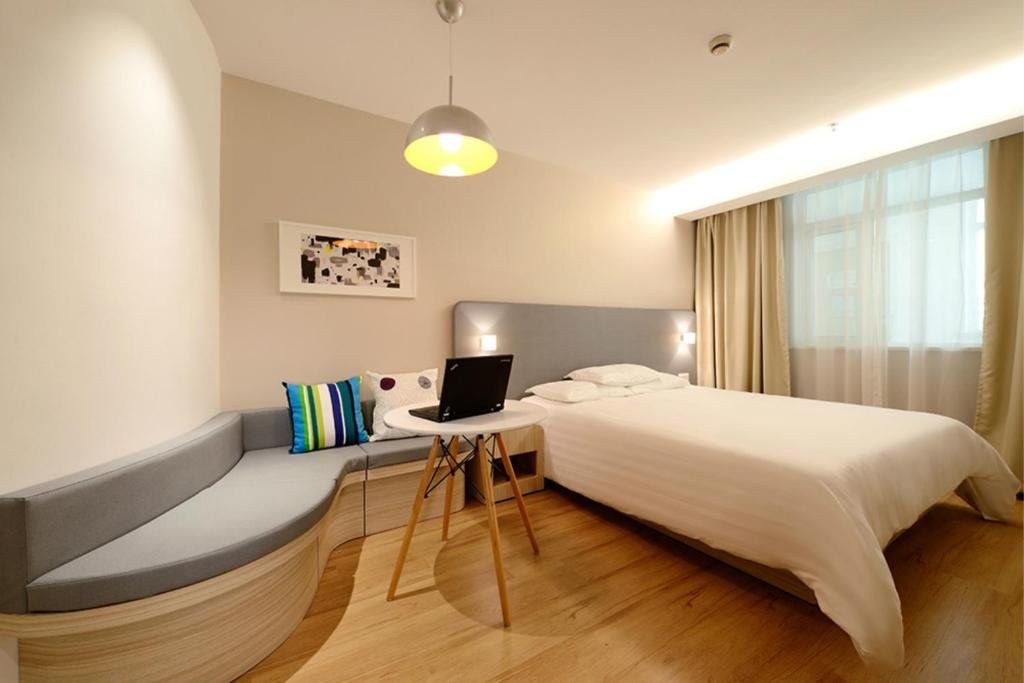 hanting hotel zibo huaguang road