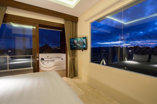 m suite bali