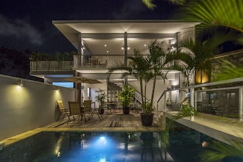 m suite bali
