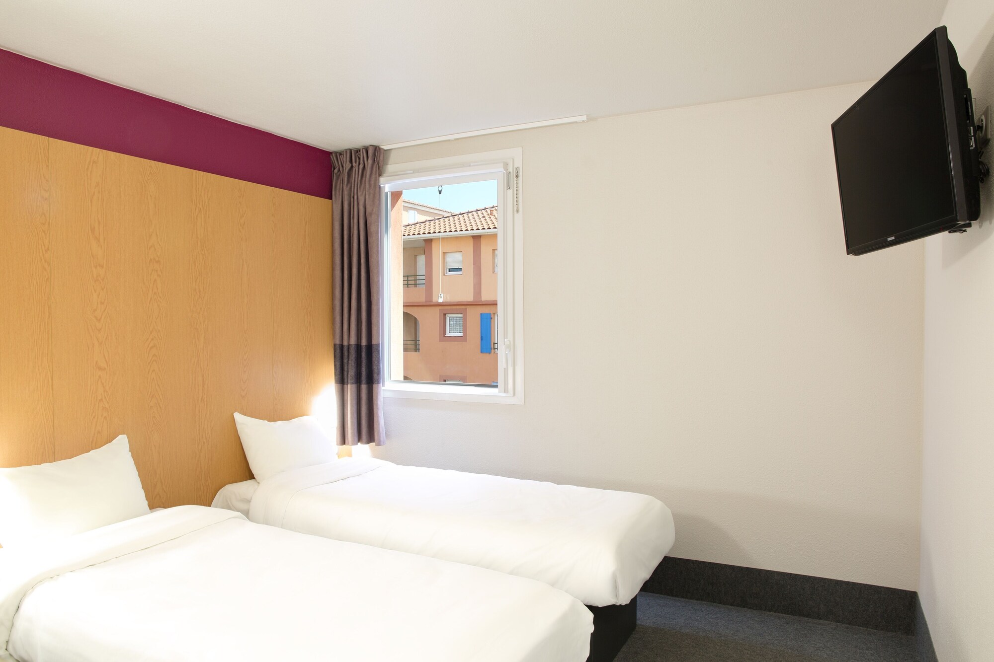 bandb hotel martigues port de bouc