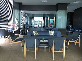 pariss hotel johor bahru
