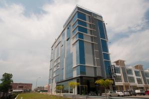 pariss hotel johor bahru